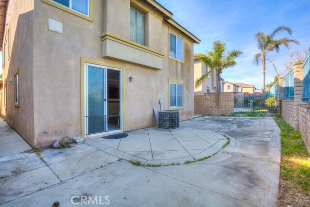 Building Photo - 6273 Long Cove Dr