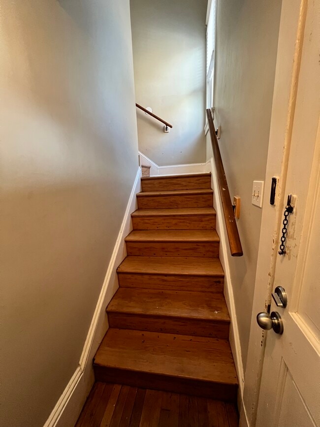 Building Photo - 4812 Chamberlayne Ave