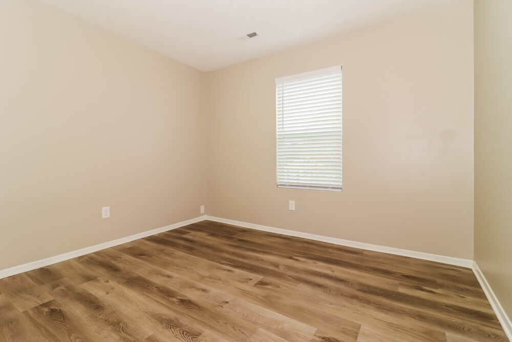 Building Photo - 876 Highland Terrace NE