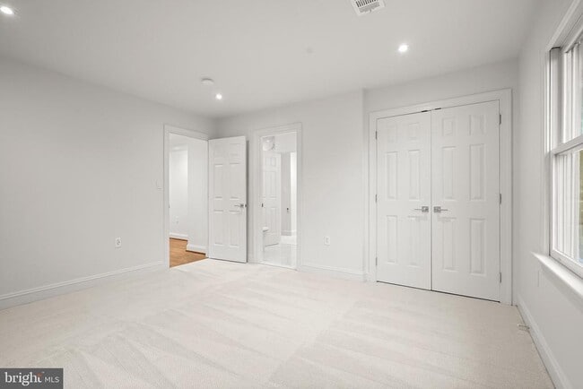 Building Photo - 1404 Wynhurst Ln