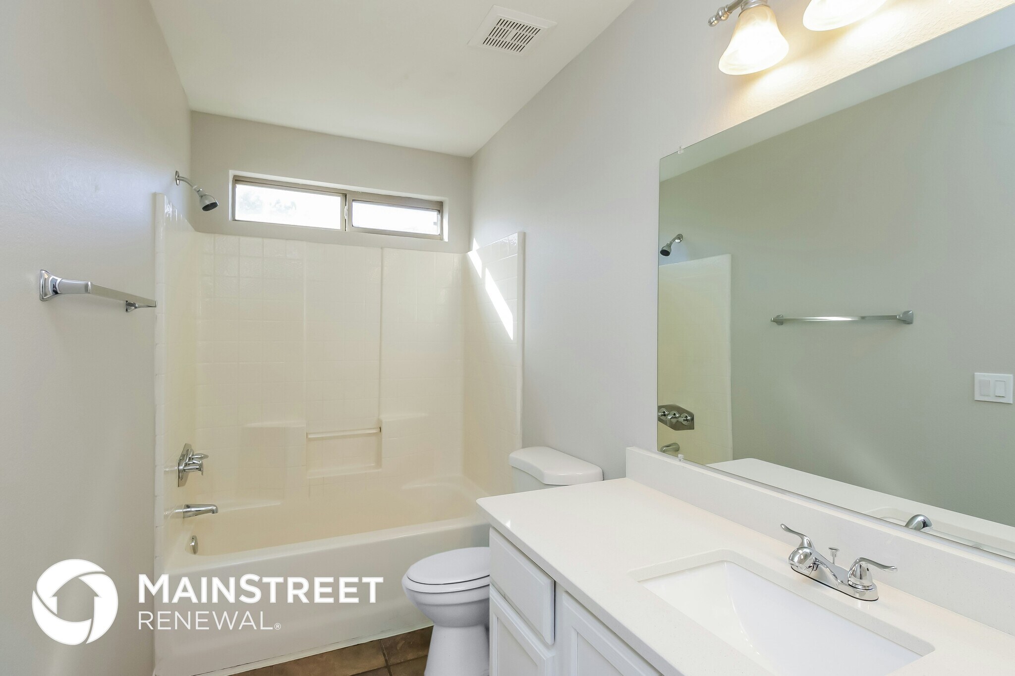 Building Photo - 8921 E Butternut Ave