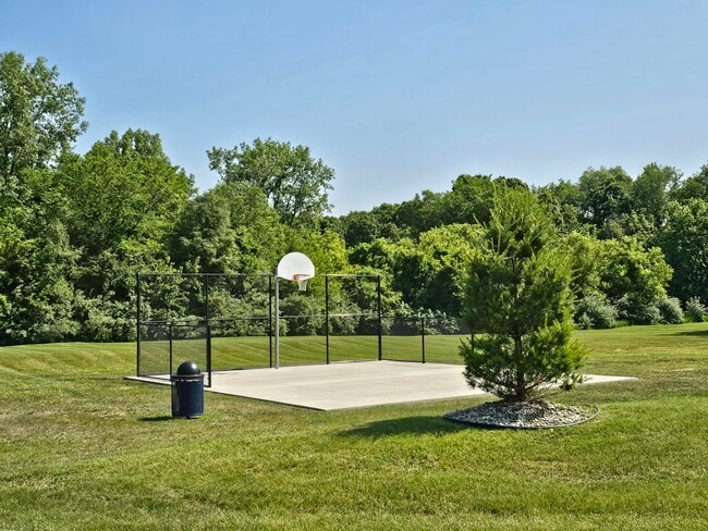 Building Photo - 153 Beech