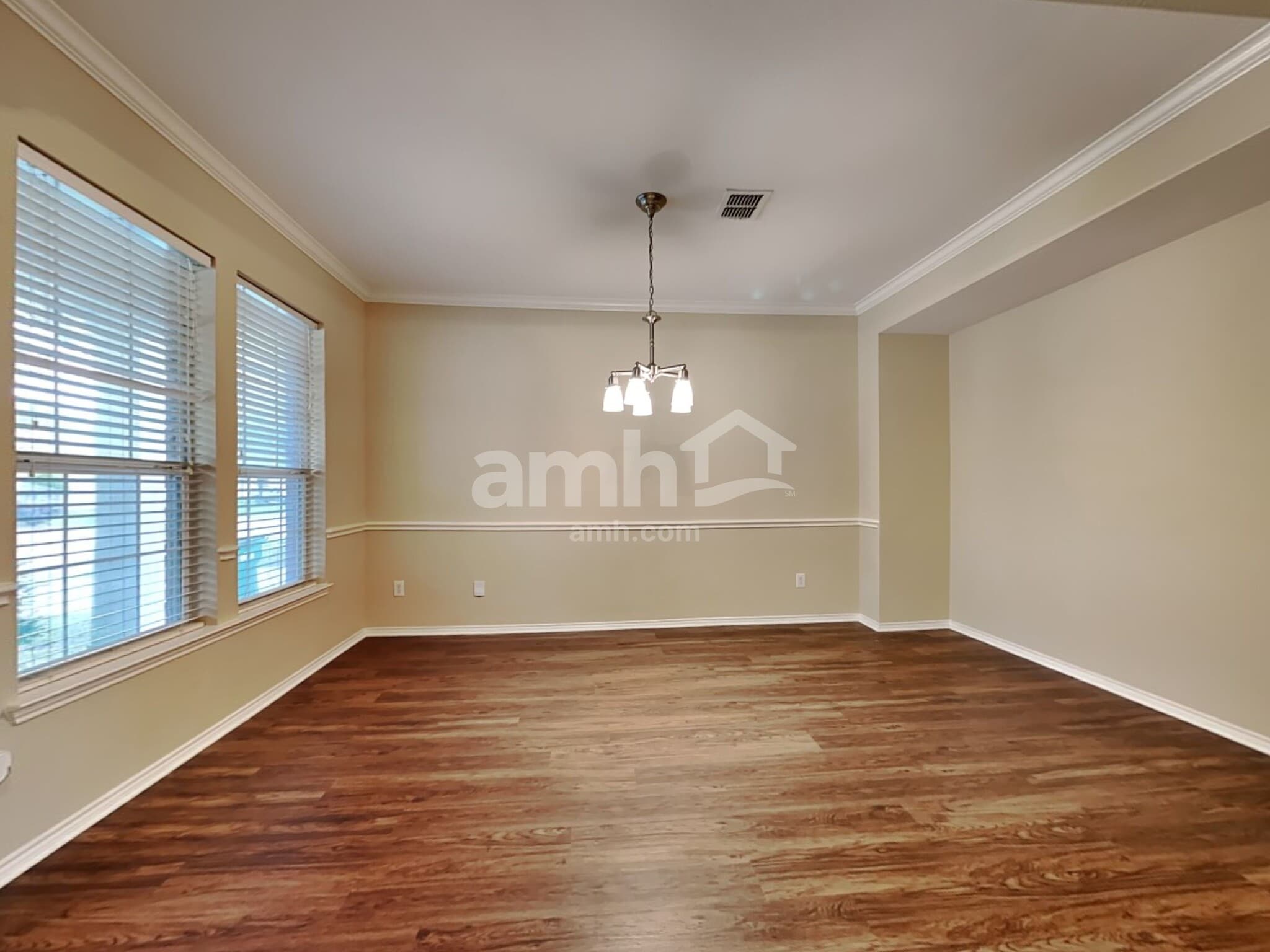 Building Photo - 324 Bayberry Dr