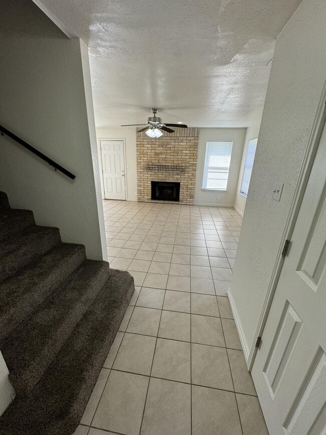 Building Photo - 1506 Jefferis Ave