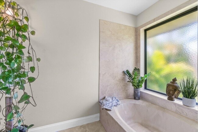 Building Photo - 9240 Sable Ridge Cir