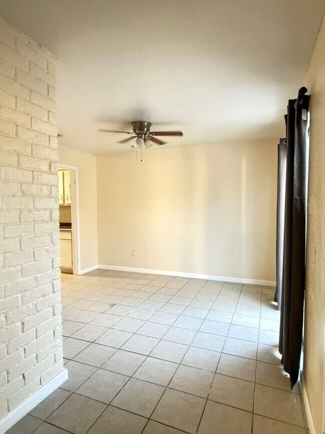 Building Photo - 7318 Boone Rd