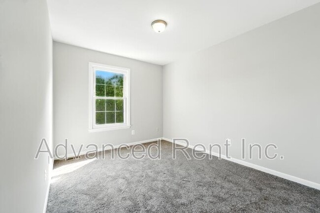 Building Photo - 1 Jack Pine Pl
