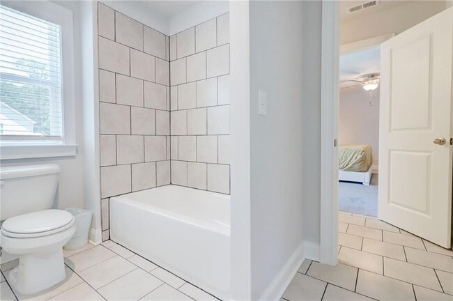 Building Photo - 774 Phil Haven Ln