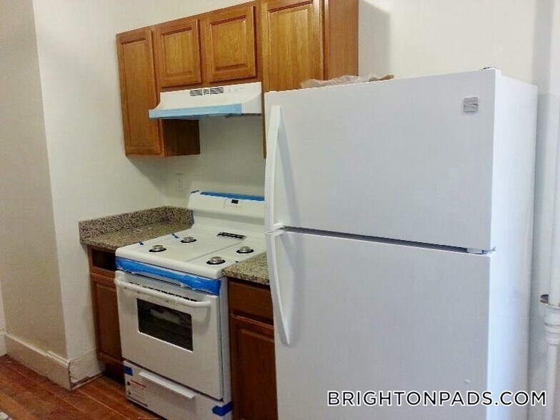 Building Photo - 1615 Commonwealth Ave