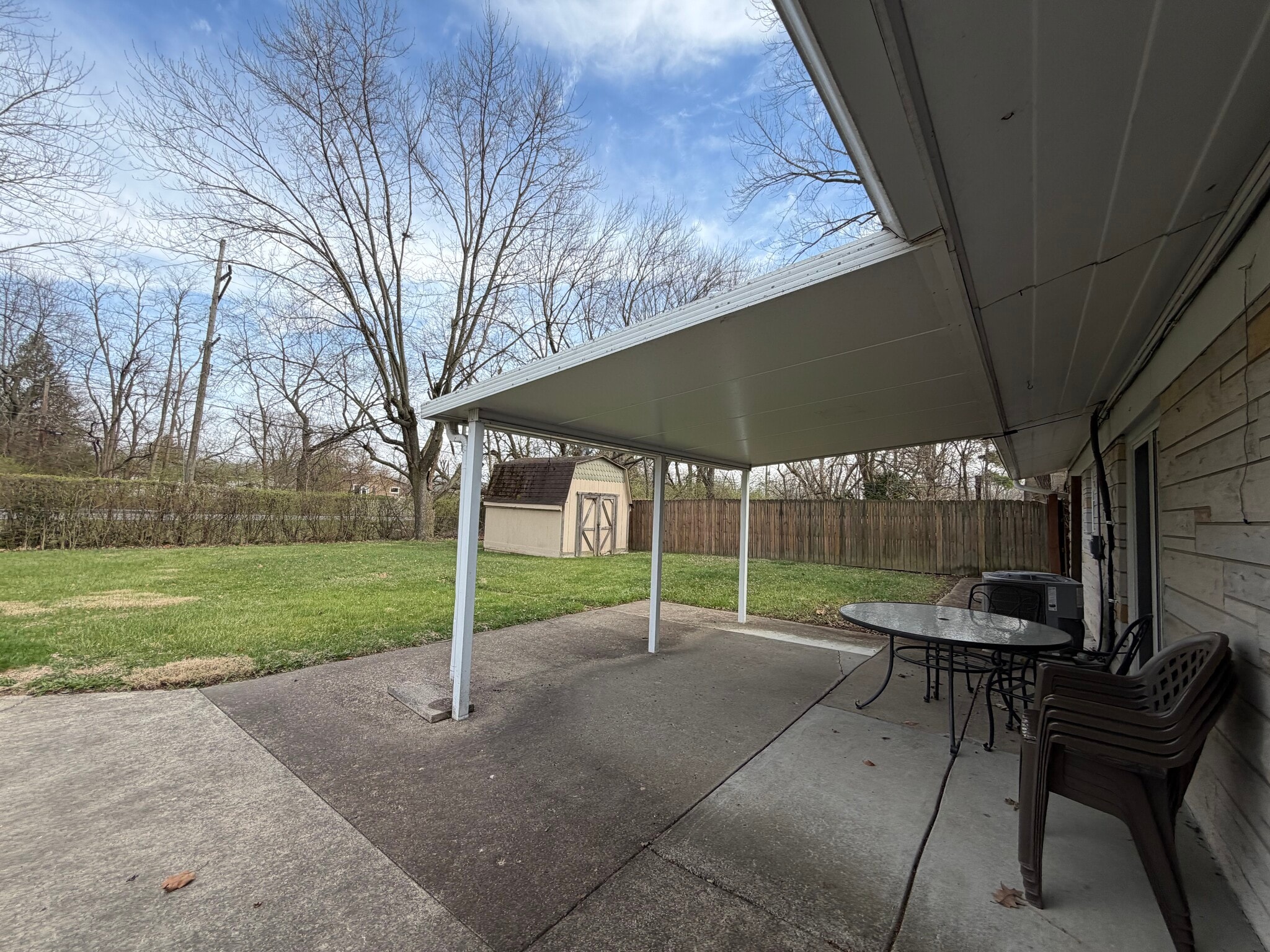 Building Photo - 3513 Roseway Dr