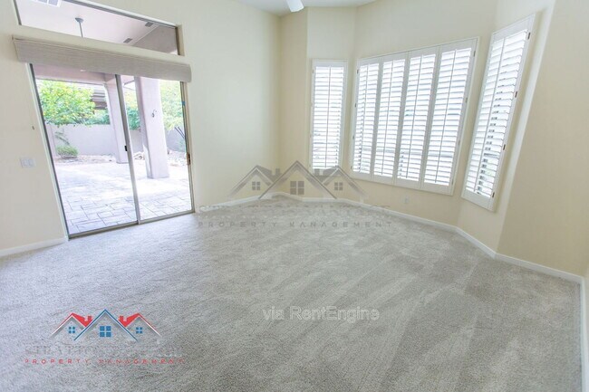 Building Photo - 9562 E Cavalry Dr