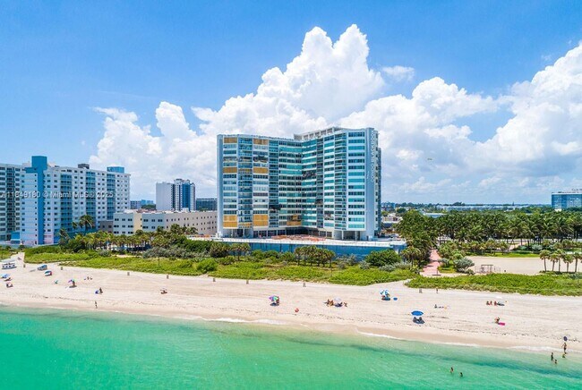 Building Photo - 7135 Collins Ave