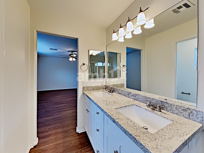 Building Photo - 10377 Calypso Cave St