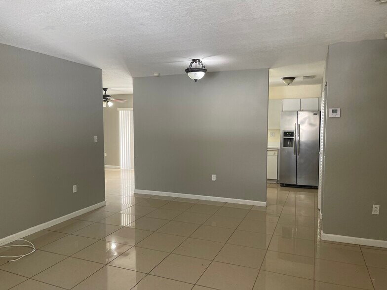 Building Photo - 14152 SW 291st Ter