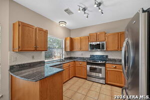 Building Photo - 2326 Oak Castle Dr