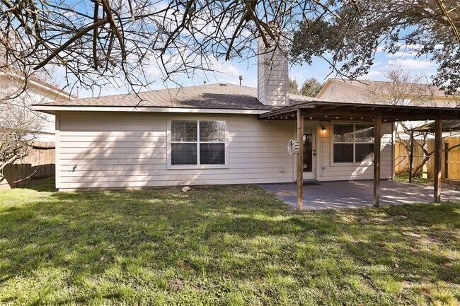 Building Photo - 19627 Beachy Ct