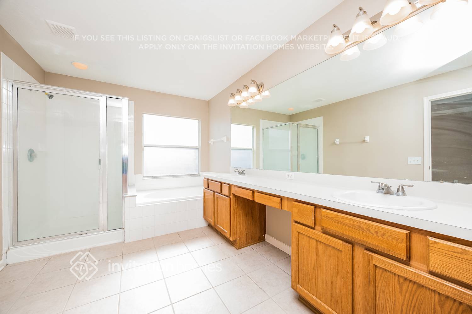 Building Photo - 11513 Misty Isle Ln