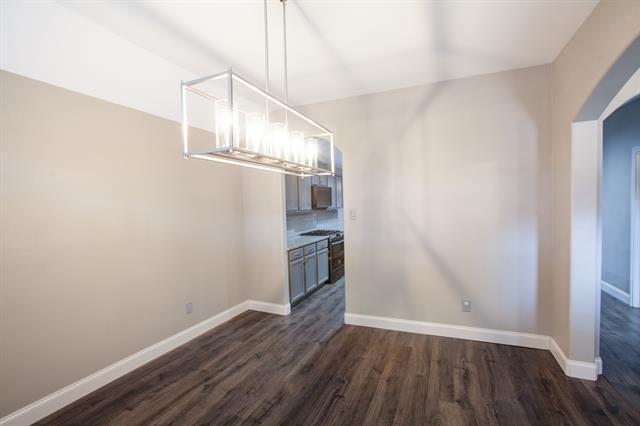 Building Photo - 1510 Syracuse Dr