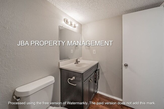 Building Photo - 1755 Farleigh Ct