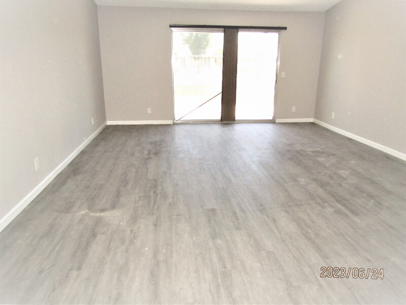 Building Photo - 82170 Cochran Dr