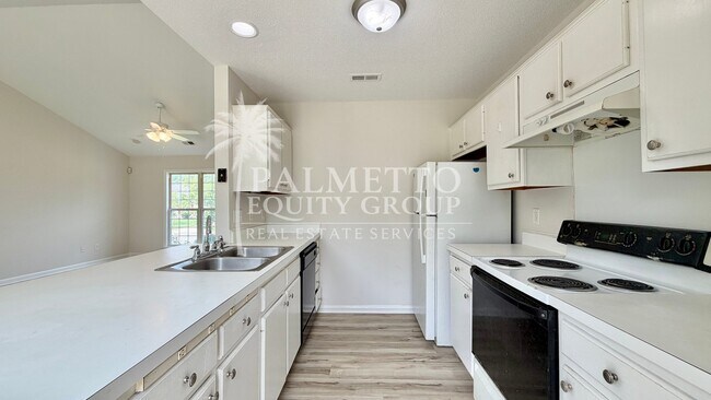 Building Photo - 700 Brushy Fork Dr