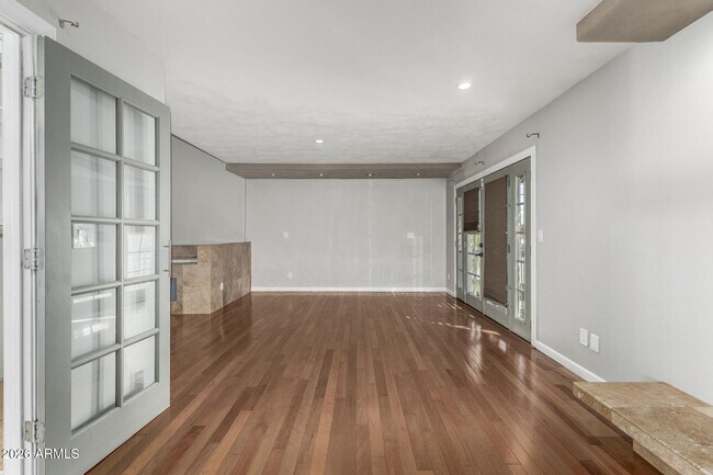 Building Photo - 18653 N 43rd Dr