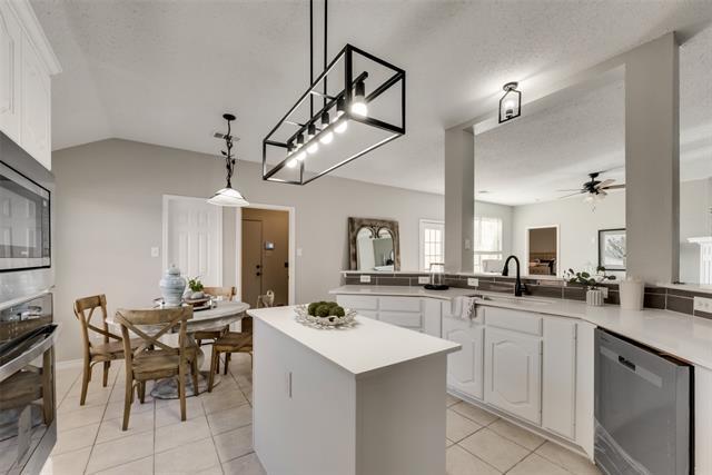 Building Photo - 5509 Fruitwood Dr