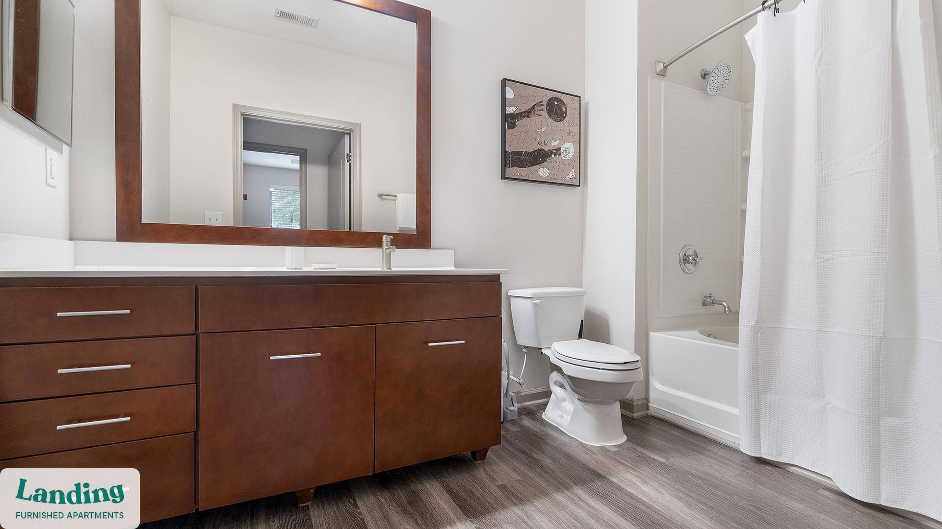 Building Photo - 900 E Six Forks Rd