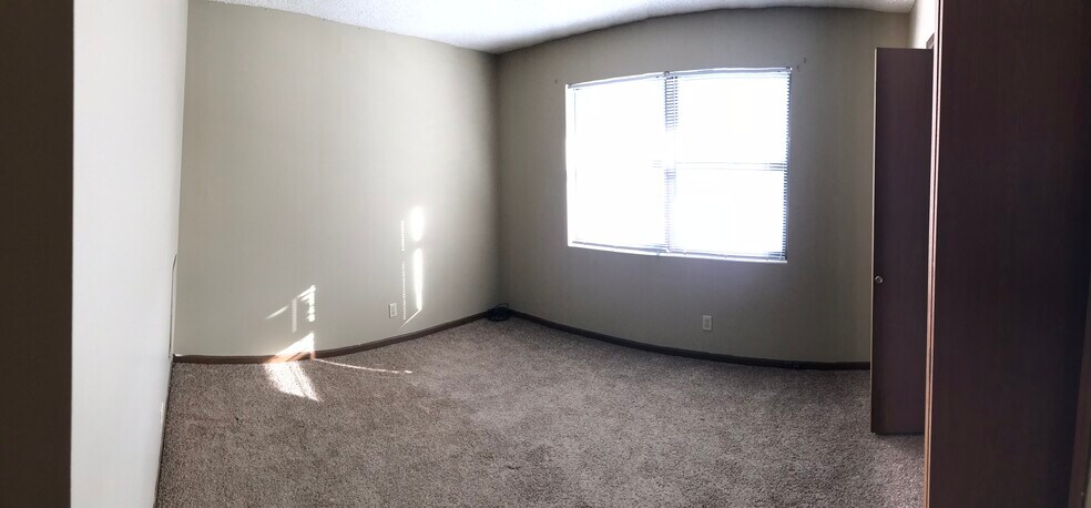 Bedroom - 4312 N 31st St