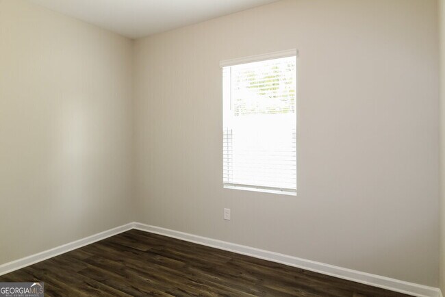 Building Photo - 4261 Kendrick Cir