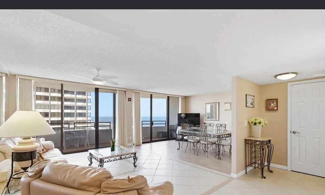 Building Photo - 2828 N Atlantic Ave