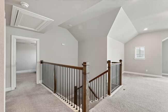 Building Photo - 17104 Coneflower Pl