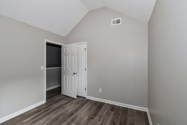 Building Photo - 5853 Little River Rd