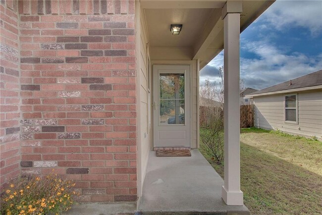 Building Photo - 1107 Canada Wild Dr