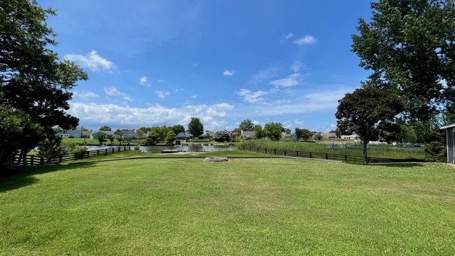 Building Photo - 1120 Revelstroke Ct