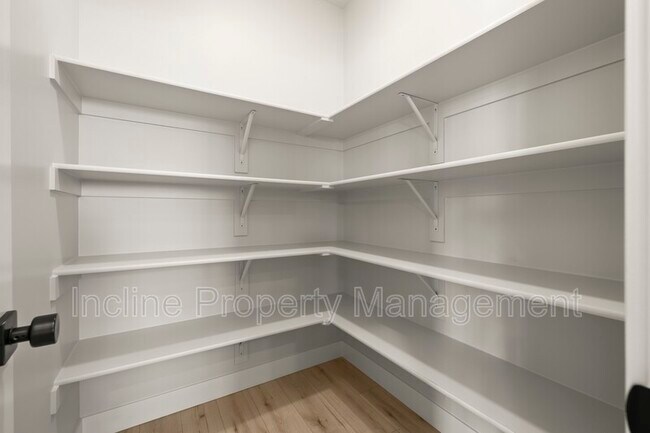 Building Photo - 12329 Boggs Wy