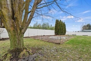 Building Photo - 2719 S Cheryl Ct