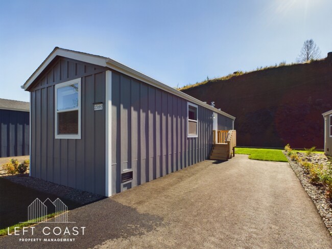 Building Photo - 2368 Salmon River Hwy