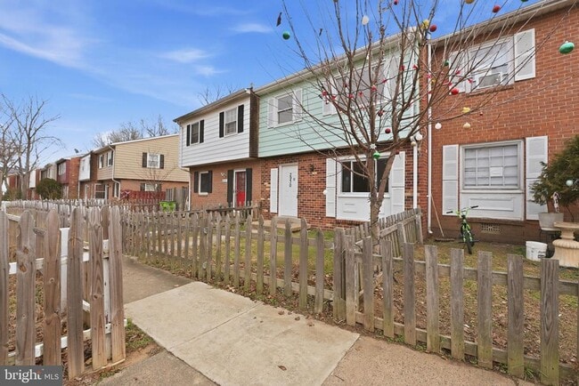 Building Photo - 2930 Buell Ct