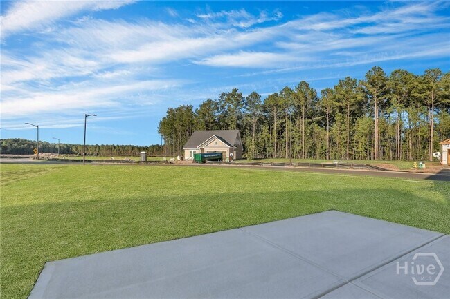 Building Photo - 10 Ashmont St