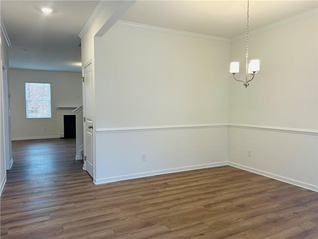 Building Photo - 137 Bloomfield Cir