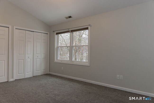 Building Photo - 465 Wolcott St