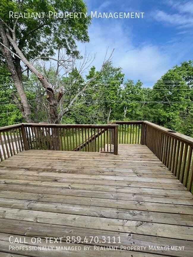 Primary Photo - 155 Garnet Dr