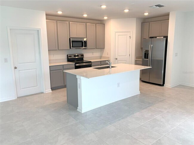 Building Photo - 1488 Cumberland Avenue