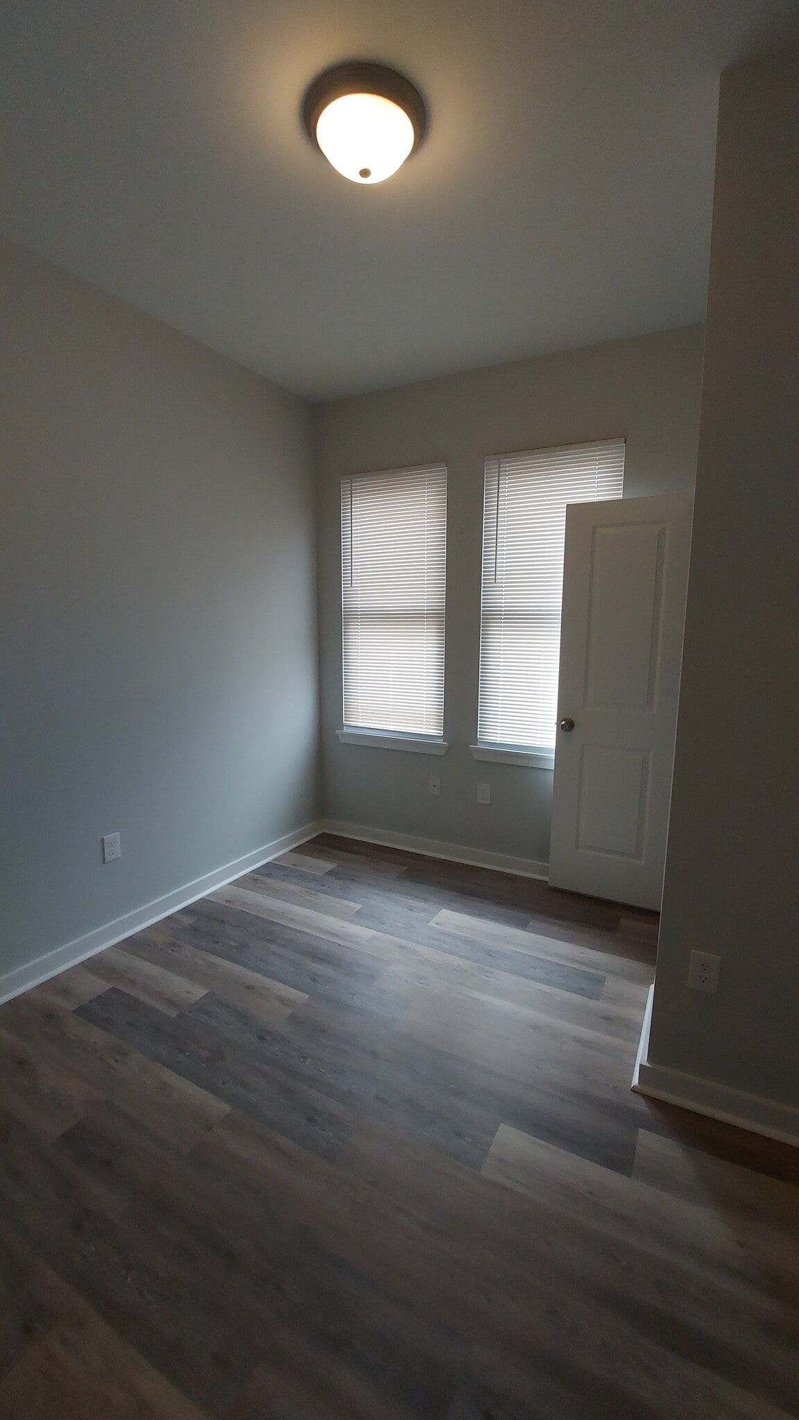 Building Photo - 2718 W York St