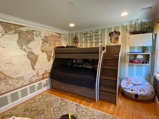 Building Photo - 24 Wilafra Pl