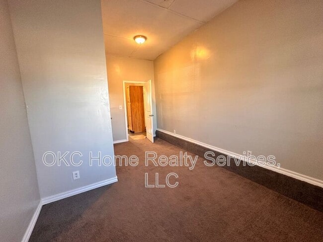 Building Photo - 312 Bolton Pl