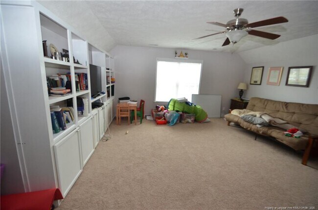 Building Photo - 2426 Market Hill Dr