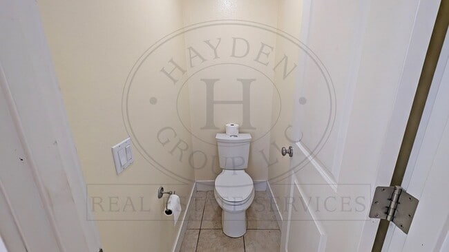 Building Photo - 4572 NW 175th Pl