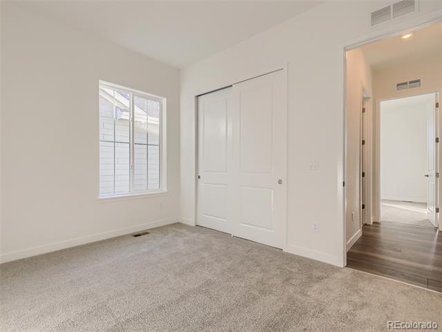 Building Photo - 15678 Valentia St